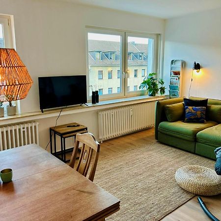 Feelslikehome - Wunderschoene Und Zentrale Wohnung Mit Balkon&Parkplatz Bochum Esterno foto